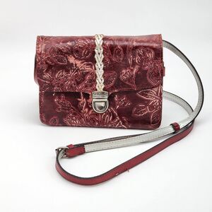 Patricia Nash Bianco Red Floral Convertible Wristlet Crossbody Bag